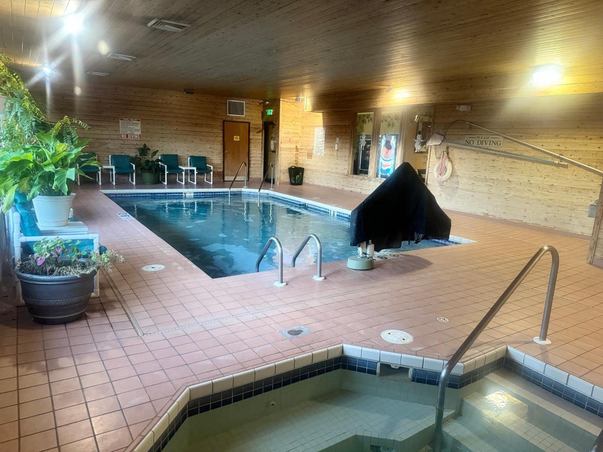 Super 8 By Wyndham Sparta Zewnętrze zdjęcie